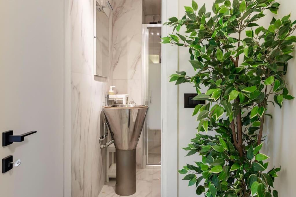 Stupendo Duplex In Centro A Milano Apartment Екстериор снимка